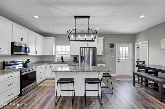 1817 Plum Ridge Rd, Taylorsville, KY 40071