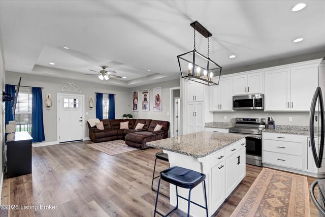 1817 Plum Ridge Rd, Taylorsville, KY 40071