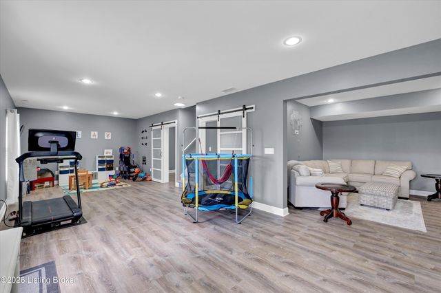 1817 Plum Ridge Rd, Taylorsville, KY 40071