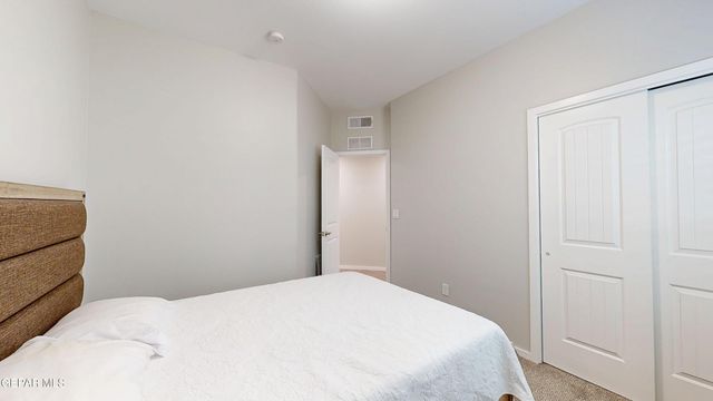 219 Notts Way, El Paso, TX 79928