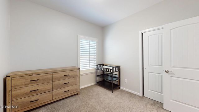 219 Notts Way, El Paso, TX 79928