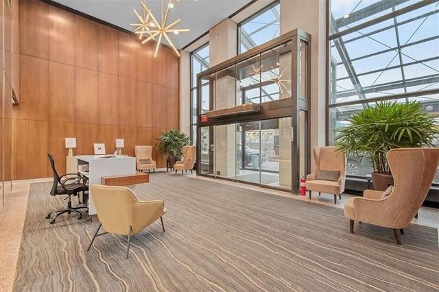 320 Fort Duquesne Blvd 23F, Downtown Pgh, PA 15222