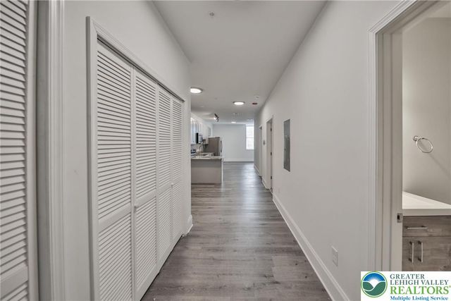 10 West Goepp Street 201, Bethlehem City, PA 18018