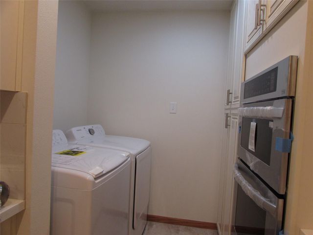 201 Vanderpool Lane 19, Houston, TX 77024