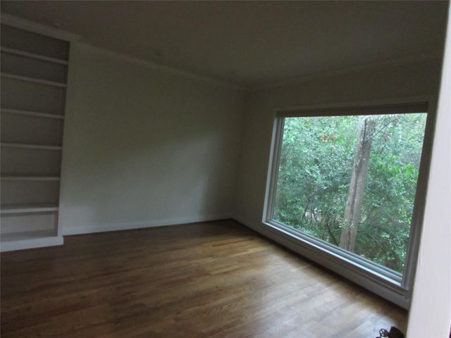 201 Vanderpool Lane 19, Houston, TX 77024