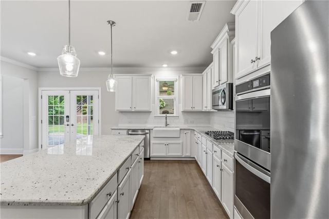 415 Carmichael Circle, Canton, GA 30115