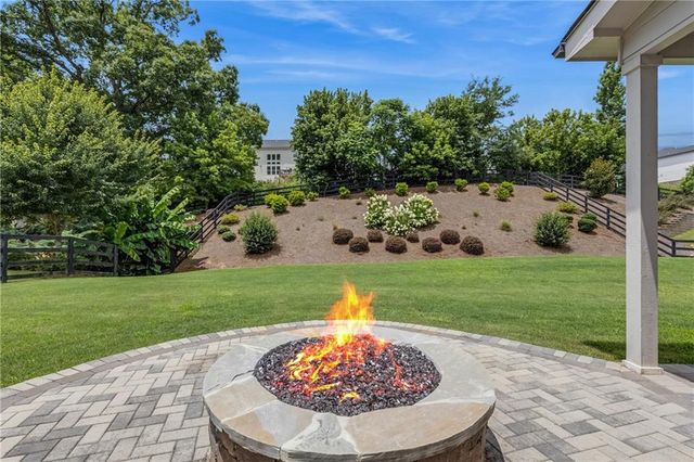 415 Carmichael Circle, Canton, GA 30115