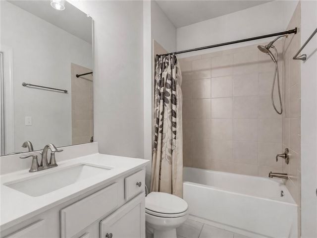 415 Carmichael Circle, Canton, GA 30115