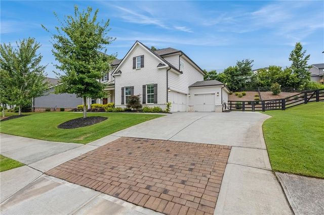 415 Carmichael Circle, Canton, GA 30115