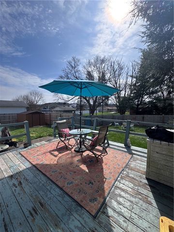 207 E 4th Ave, Latrobe, PA 15650