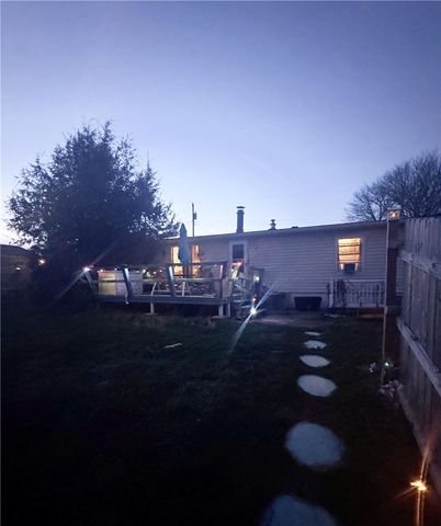 207 E 4th Ave, Latrobe, PA 15650