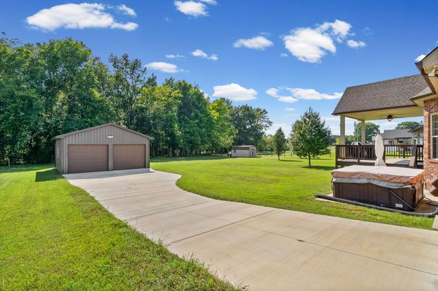 4244 Sango Road, Clarksville, TN 37043