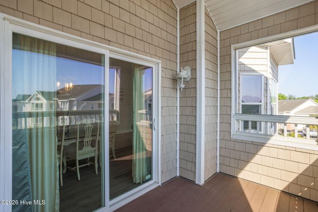 619 Spencer Farlow Drive 5-30, Carolina Beach, NC 28428
