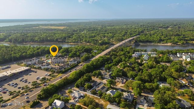619 Spencer Farlow Drive 5-30, Carolina Beach, NC 28428