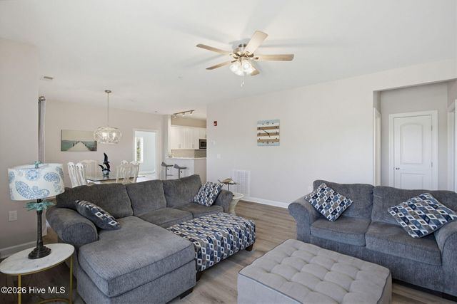 619 Spencer Farlow Drive 5-30, Carolina Beach, NC 28428