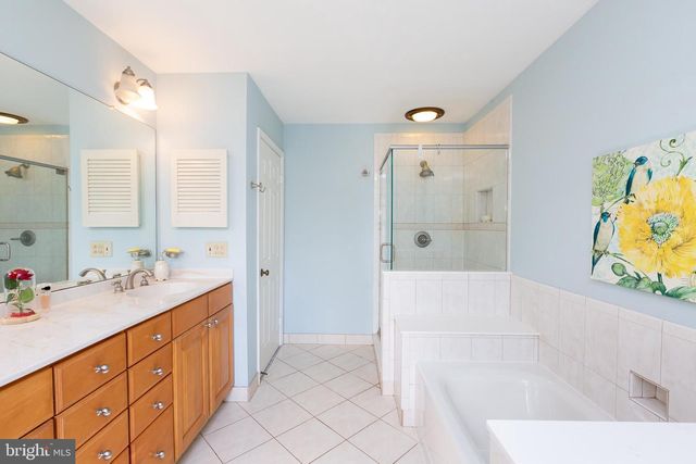 9808 KORMAN CT, Potomac, MD 20854