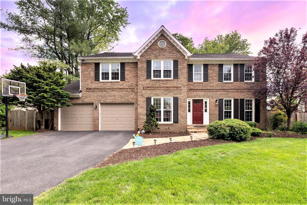 9808 KORMAN CT, Potomac, MD 20854