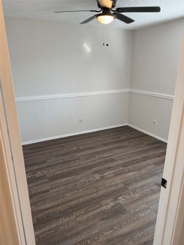 1401 Flameleaf Drive, Allen, TX 75002