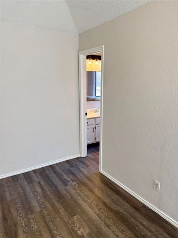 1401 Flameleaf Drive, Allen, TX 75002