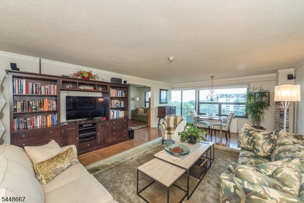 2 Claridge Dr 8HW 8HW, Verona Twp., NJ 07044 — photo 11