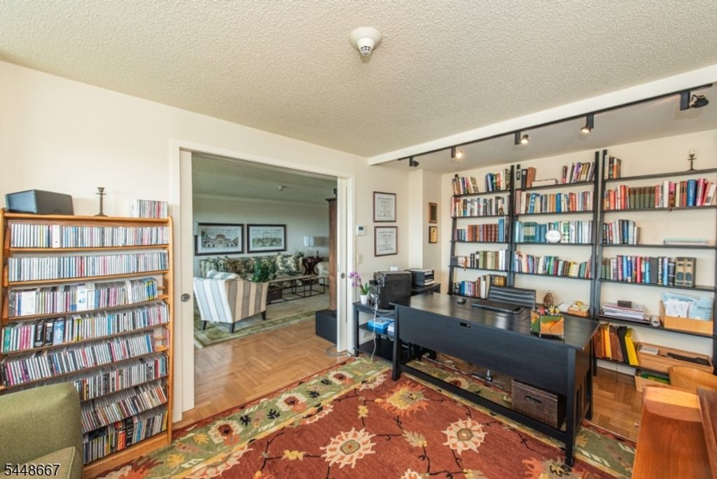 2 Claridge Dr 8HW 8HW, Verona Twp., NJ 07044 — photo 13
