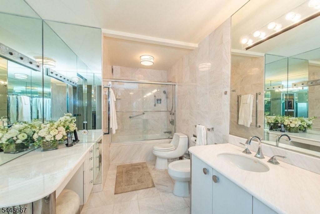 2 Claridge Dr 8HW 8HW, Verona Twp., NJ 07044 — photo 19