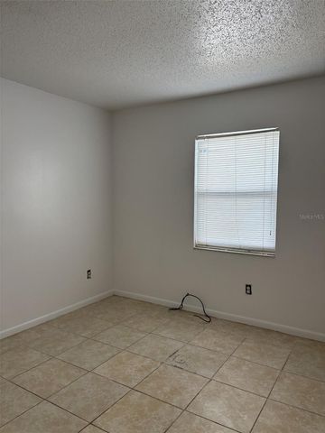 2119 W OKALOOSA AVENUE, Tampa, FL 33604