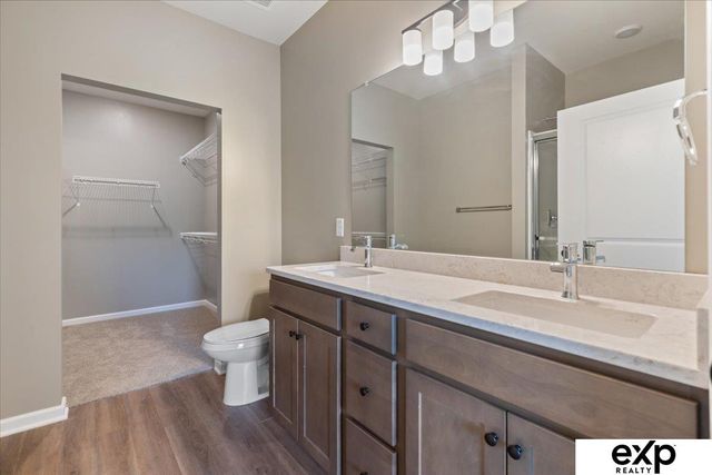 8136 S 178th Street, Omaha, NE 68136