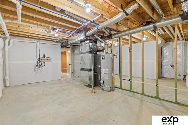 8136 S 178th Street, Omaha, NE 68136