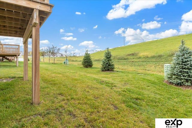 8136 S 178th Street, Omaha, NE 68136