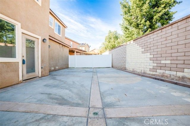 3653 Alhambra, Perris, CA 92571