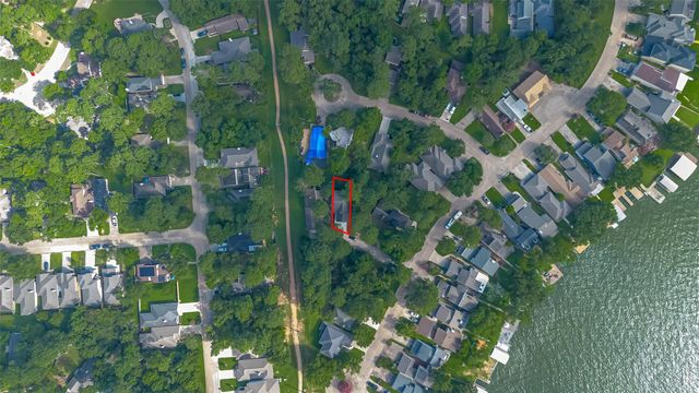 11622 Twain Drive, Montgomery, TX 77356