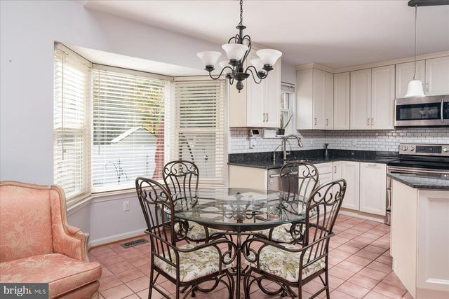 2359 PUTNAM LN, Crofton, MD 21114