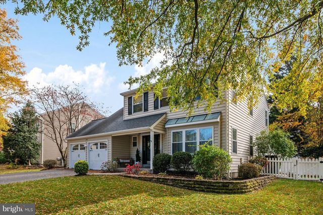 2359 PUTNAM LN, Crofton, MD 21114