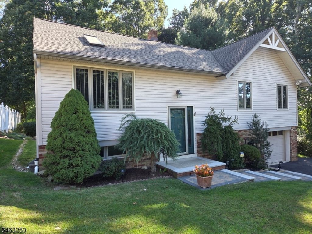 9 Mildred Ave, Hopatcong Boro, NJ 07874 — exterior