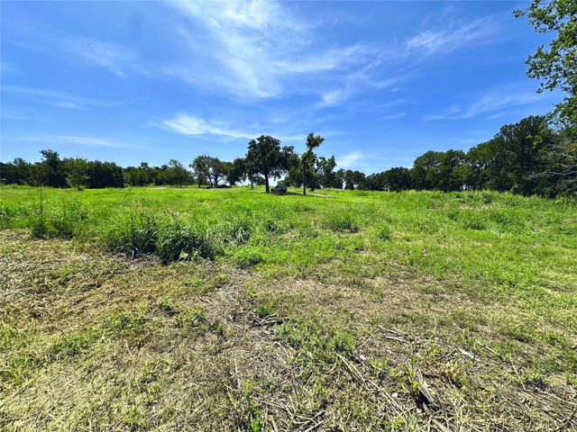 Lot 11 Carmel Valley, Corsicana, TX 75109