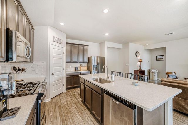 10505 Mager LN, Hutto, TX 78634