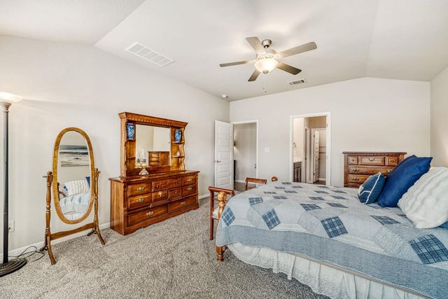 10505 Mager LN, Hutto, TX 78634