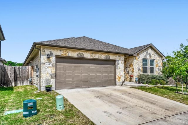 10505 Mager LN, Hutto, TX 78634