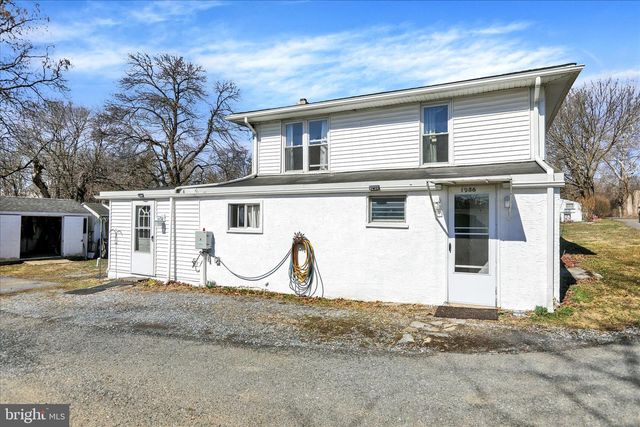 1086 HEFFNER LN, Reading, PA 19605