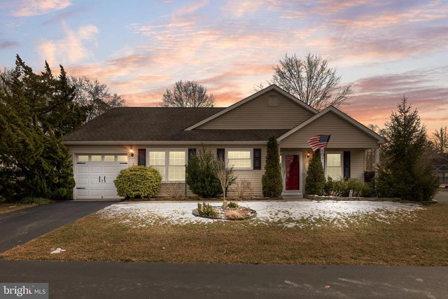 80 MORNING GLORY LN, Manchester Township, NJ 08759