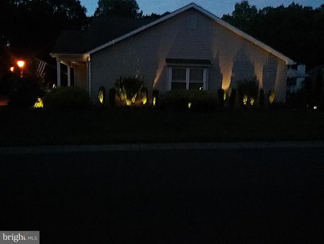 80 MORNING GLORY LN, Manchester Township, NJ 08759