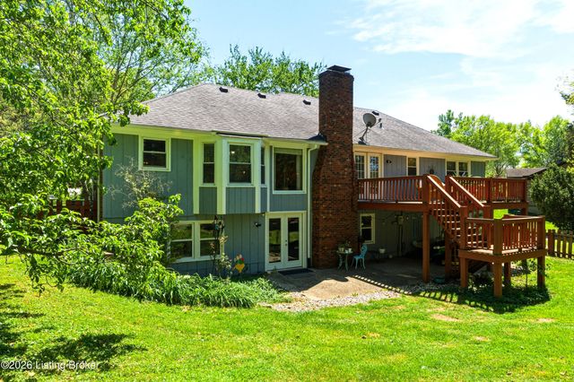 5121 McGregor Dr, La Grange, KY 40031