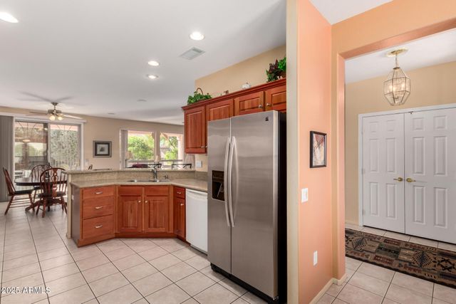 16303 W SANDIA PARK Drive, Surprise, AZ 85374