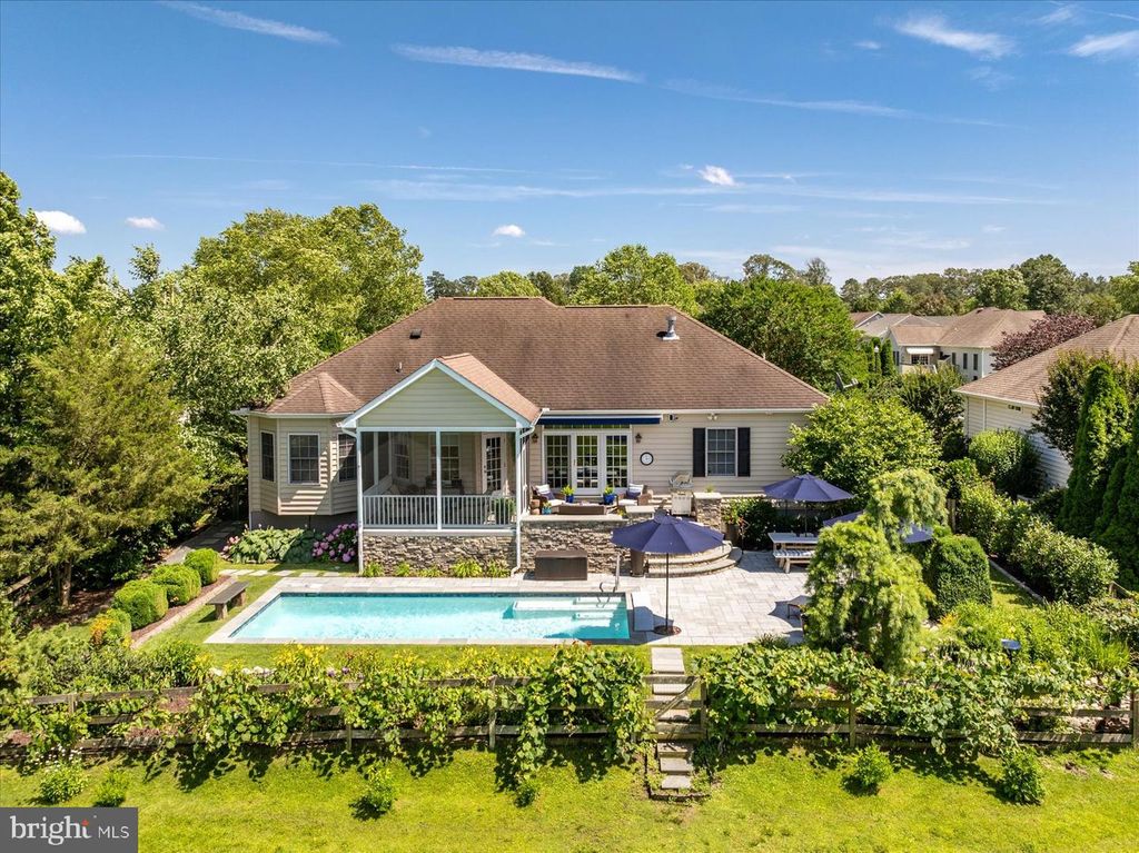 112 WEST SHORE DR, Milton, DE 19968