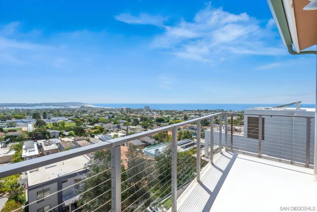 1243 - 1245 Van Nuys St, San Diego, CA 92109