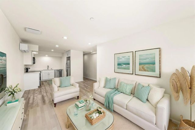 1243 - 1245 Van Nuys St, San Diego, CA 92109