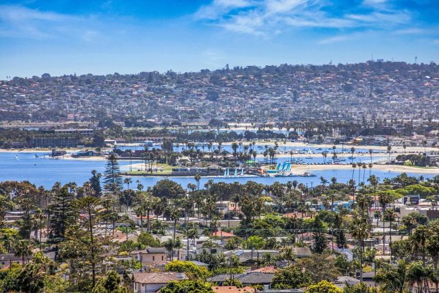 1243 - 1245 Van Nuys St, San Diego, CA 92109