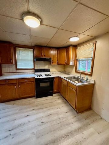 4042 Railroad Street, New Marshfield, OH 45766