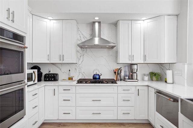 223 PALM ISLAND SW, Clearwater, FL 33767